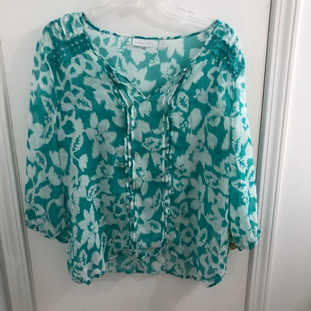 New York & Company Teal and White Blouse